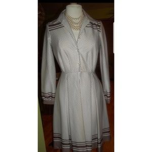 Flirty JANE BRADY Styled Vintage Polka Dot Dress